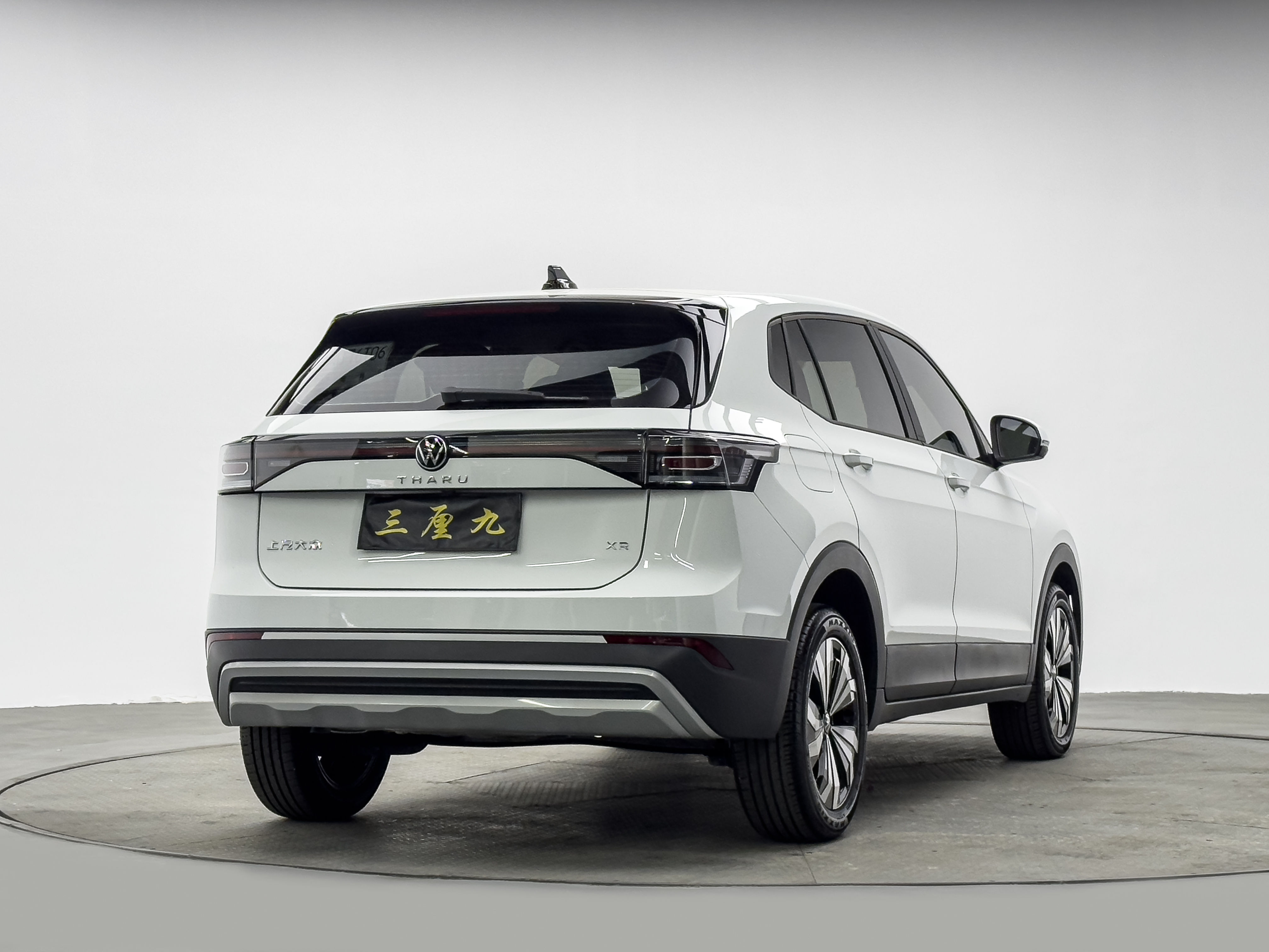 Volkswagen Tharu 2024 car image #5