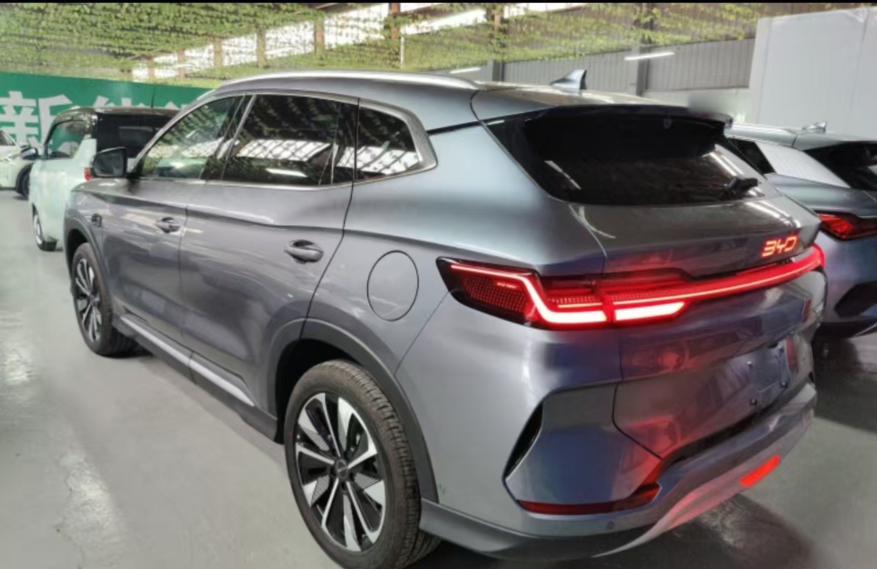 BYD Song Plus 2025 immagine di auto #5