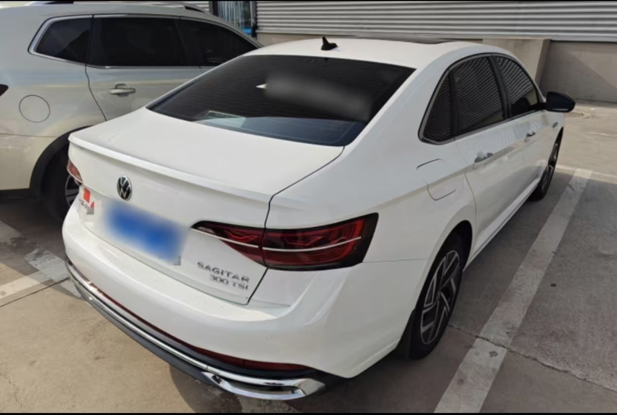 Volkswagen Sagitar 2023 car image #4