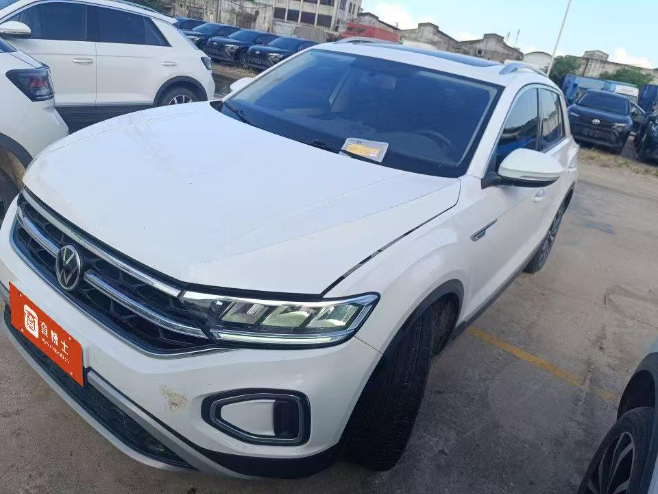 Volkswagen T-Roc 2024 Volkswagen T-Roc 2024 car image