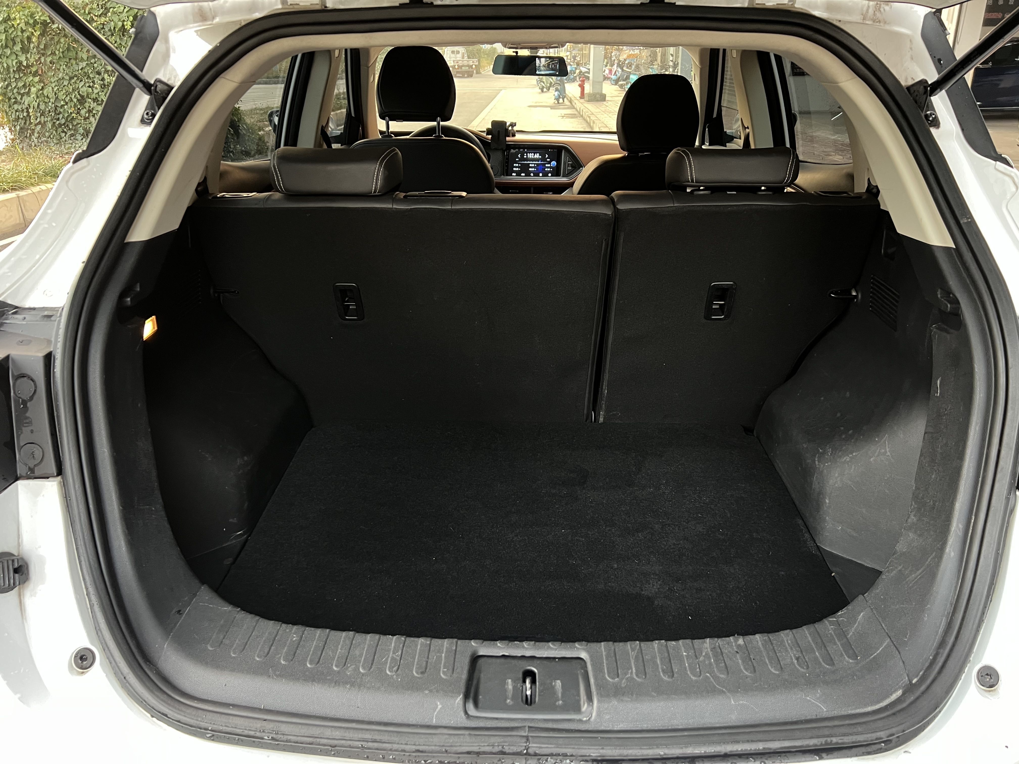 Zotye T300 2024 #7 Zotye T300 2024 imagen de coche #7