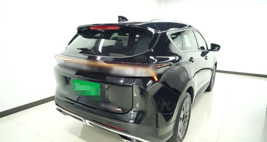 Jetour X70 PLUS 2024 صورة سيارة #3