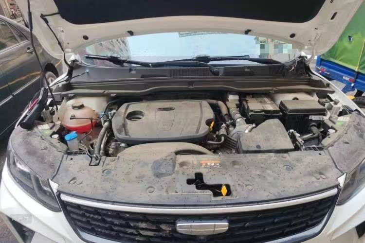GEELY Coolray 2025 #2 GEELY Coolray 2025 car image #2