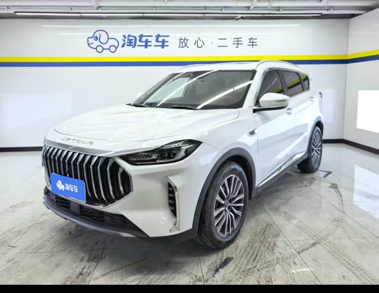 Jetour X70 PLUS 2023 car image 