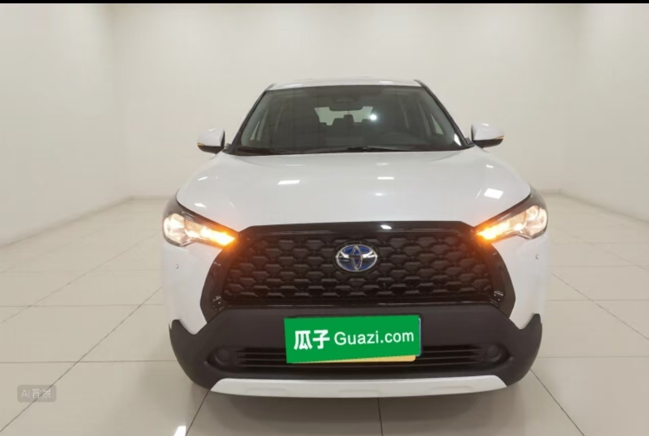 Toyota Corolla Cross 2024 immagine di auto #2