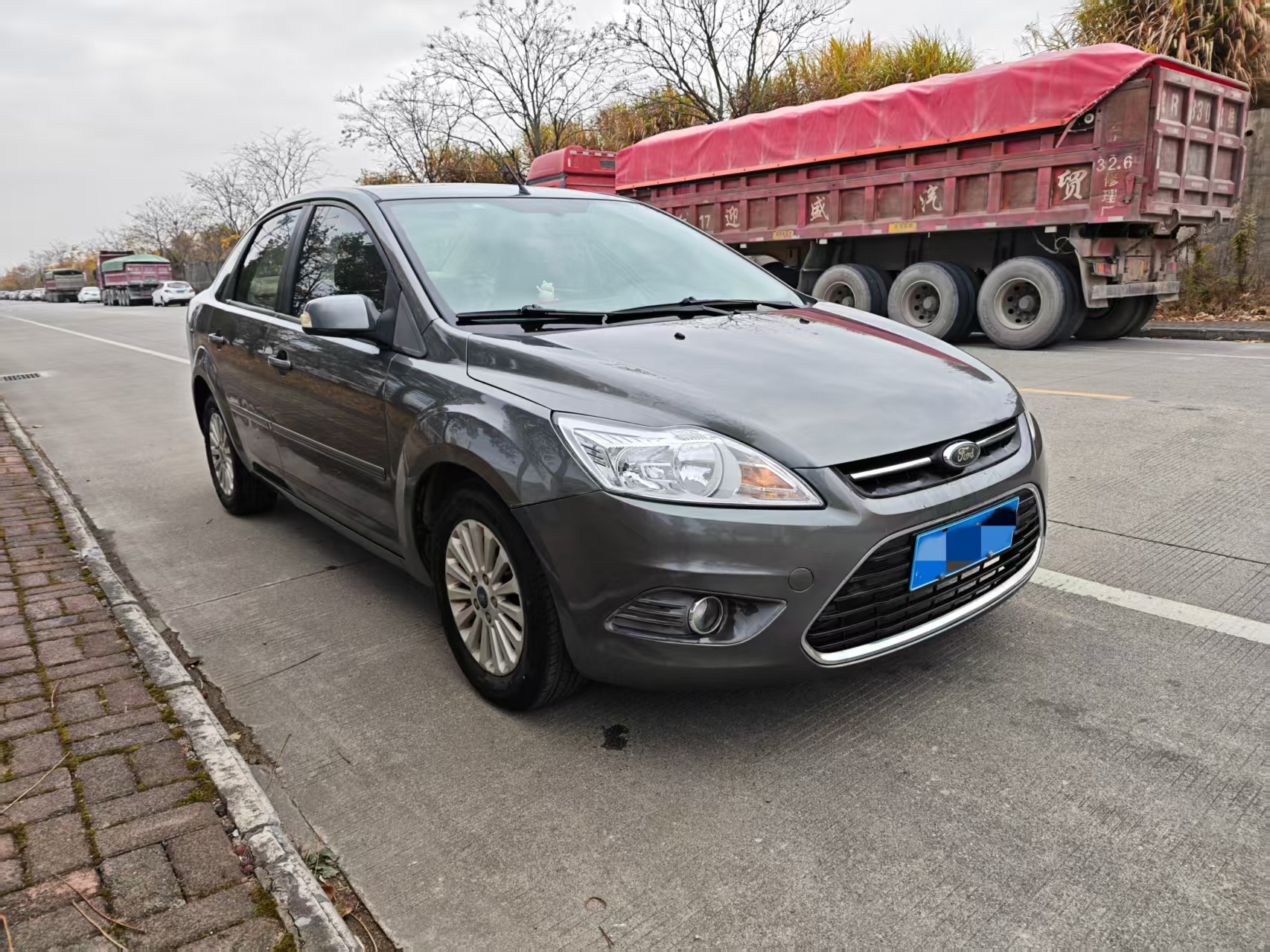 Ford Focus 2013 Ford Focus 2013 car image