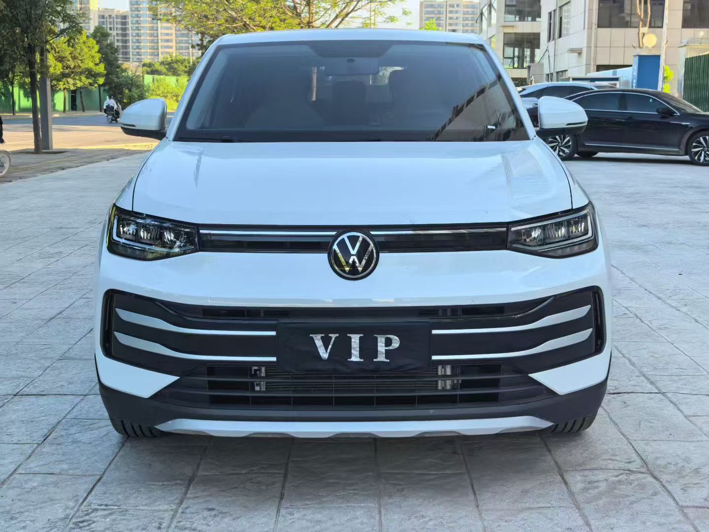 Volkswagen Tharu 2026 #5 Volkswagen Tharu 2026 car image #5
