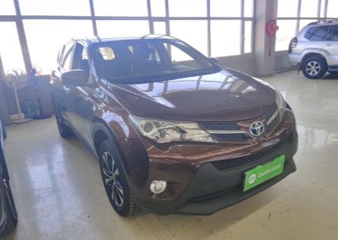 Toyota RAV4 2015 car image #8