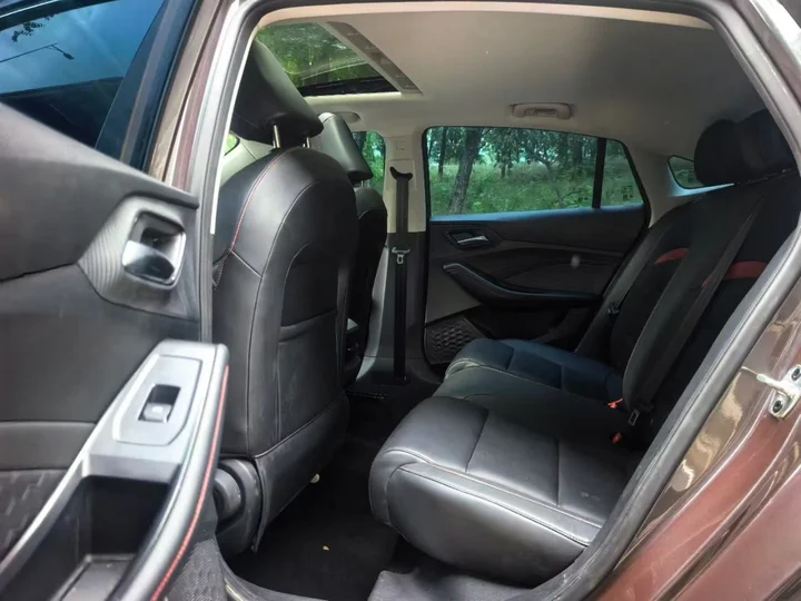 MG 5 2024 car image #4