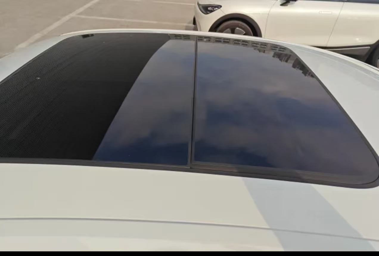 Volkswagen Sagitar 2023 car image #2