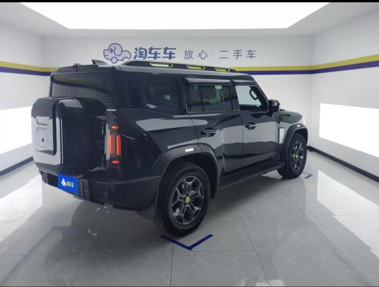 Jetour Traveller 2023 car image #3