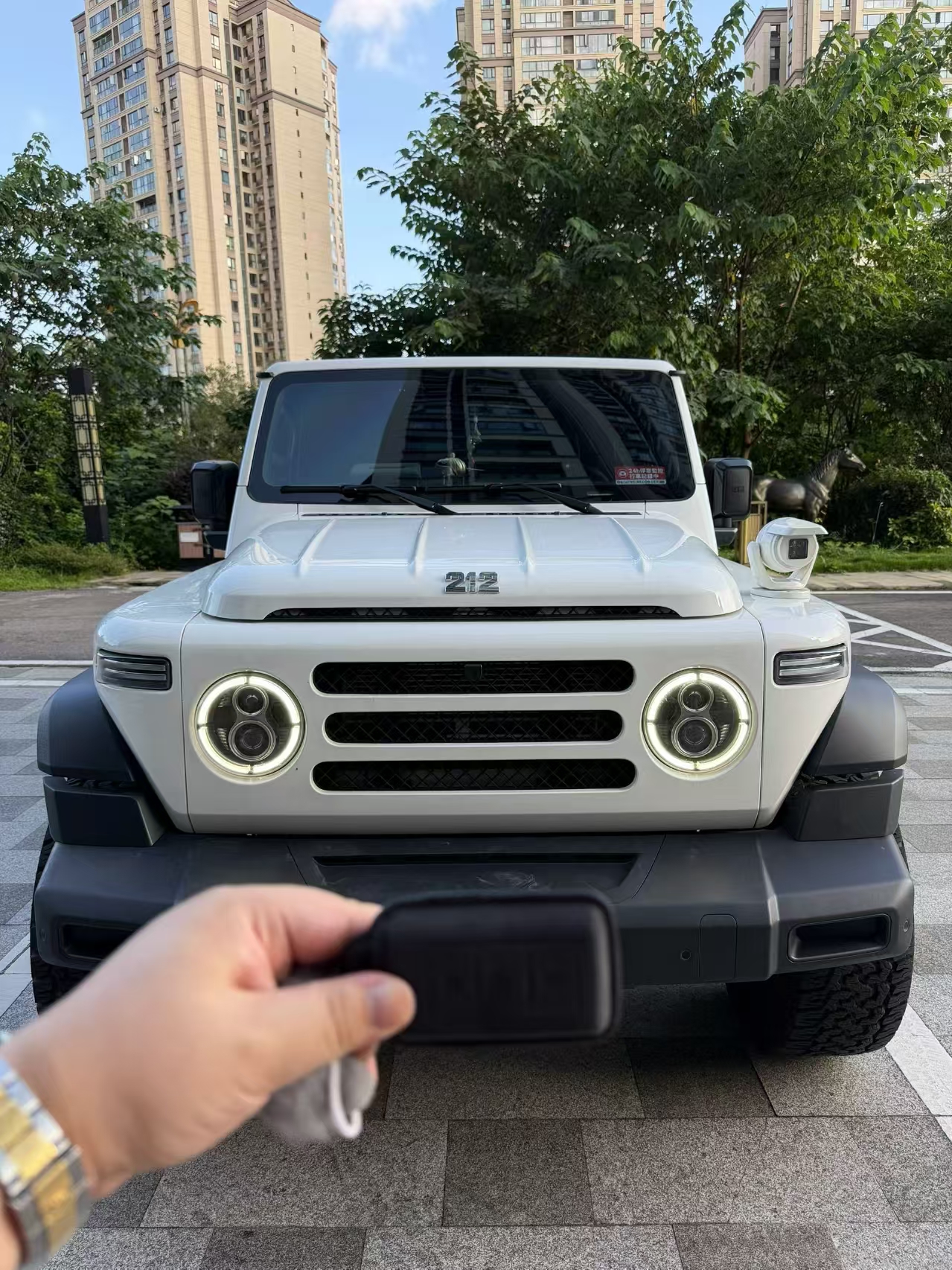 2025 car image 