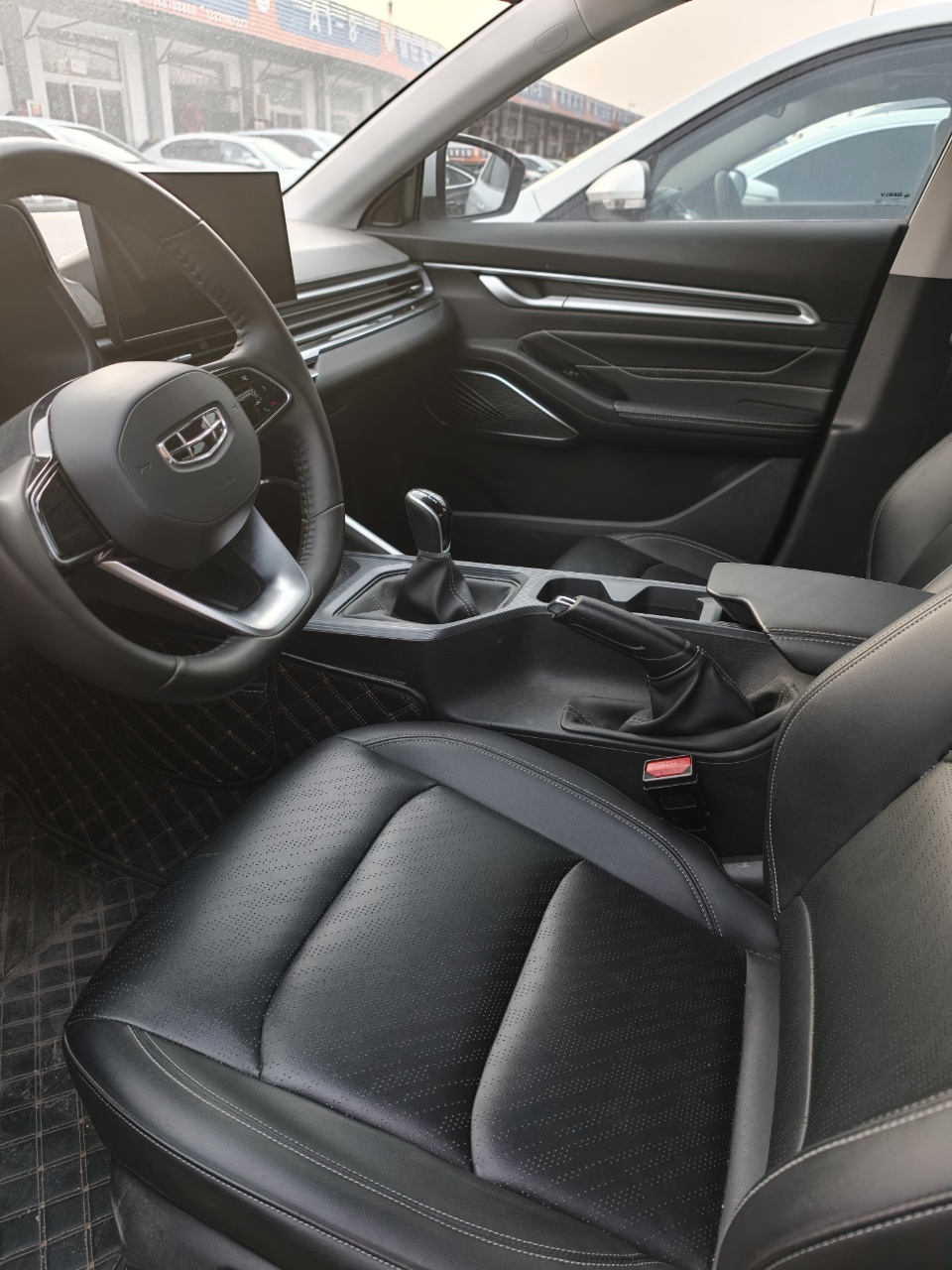 GEELY Emgrand 2023 car image #5