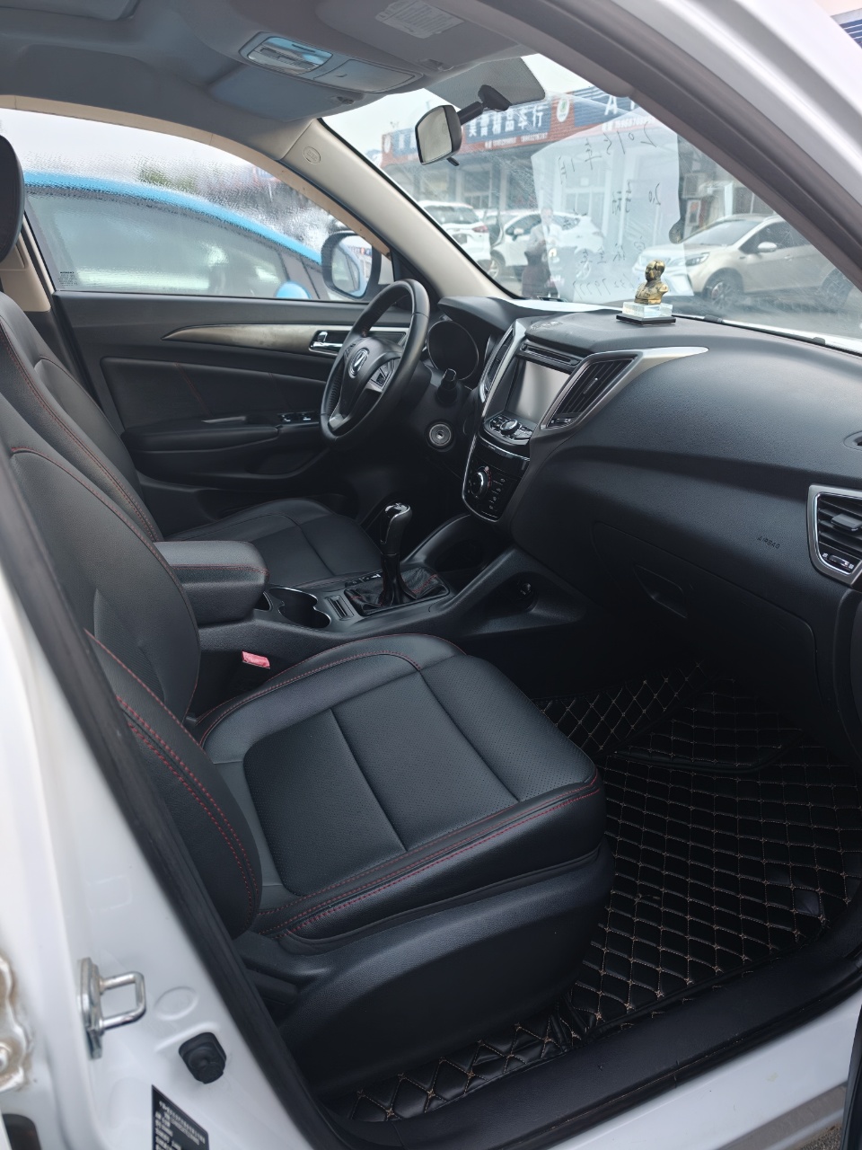 Changan CS75 2014 car image #5