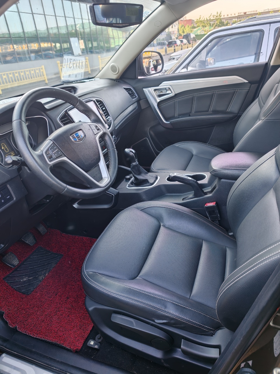 GEELY Vision X6 2018 car image #6