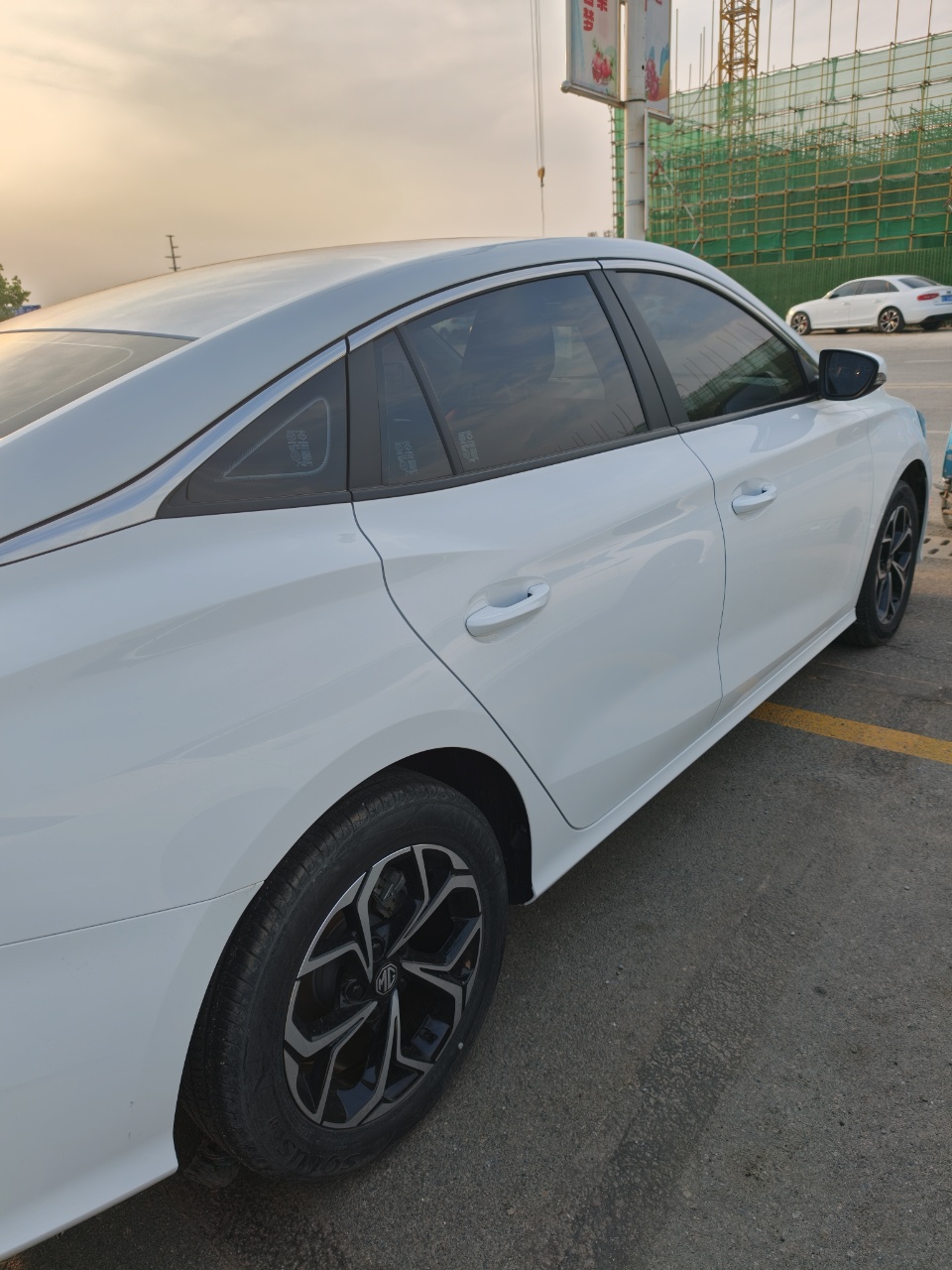 MG 5 2024 car image #6