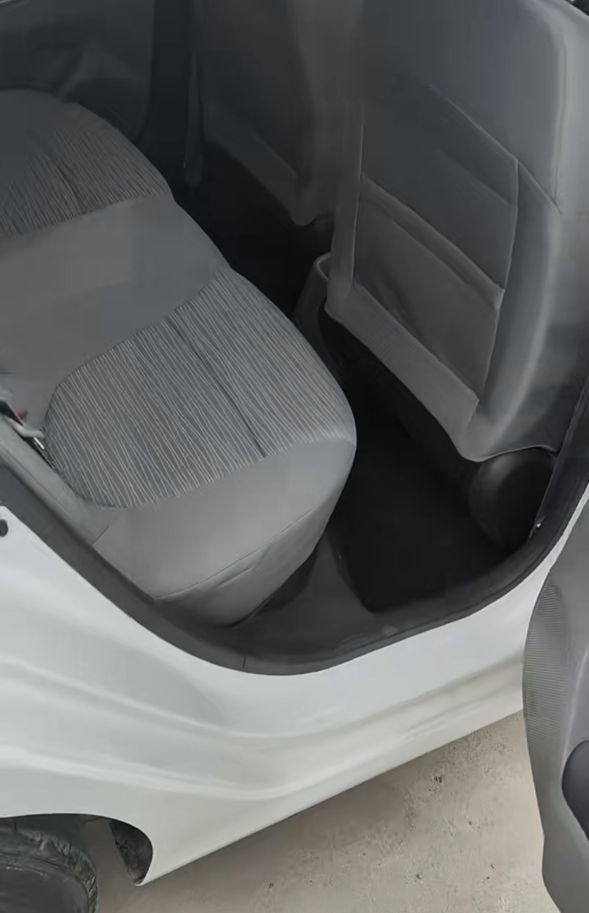 Hyundai Reina 2014 immagine di auto #4