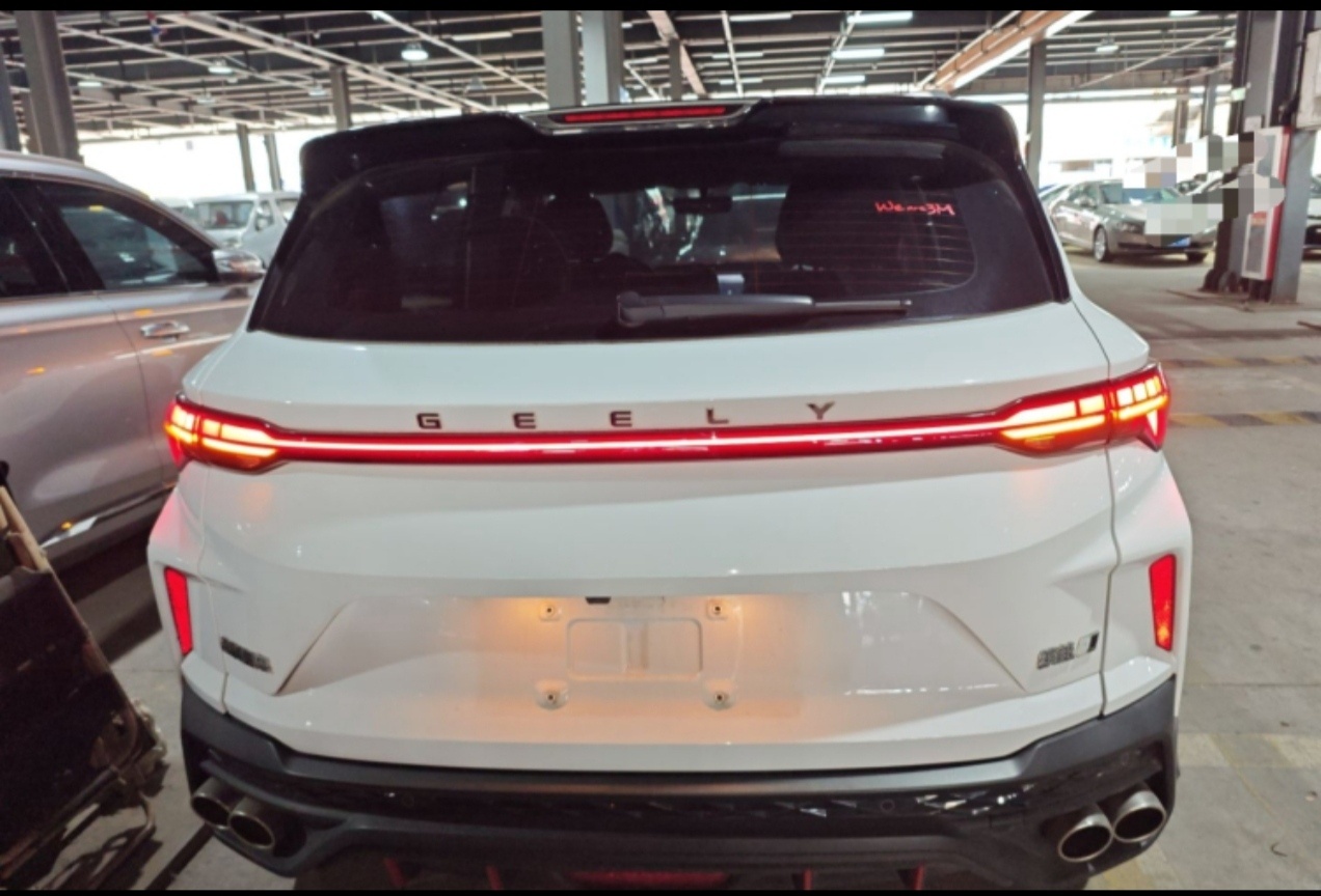 GEELY Coolray 2023 imagen de coche #9