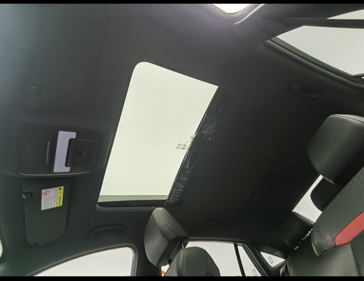 MG 5 2024 car image #2
