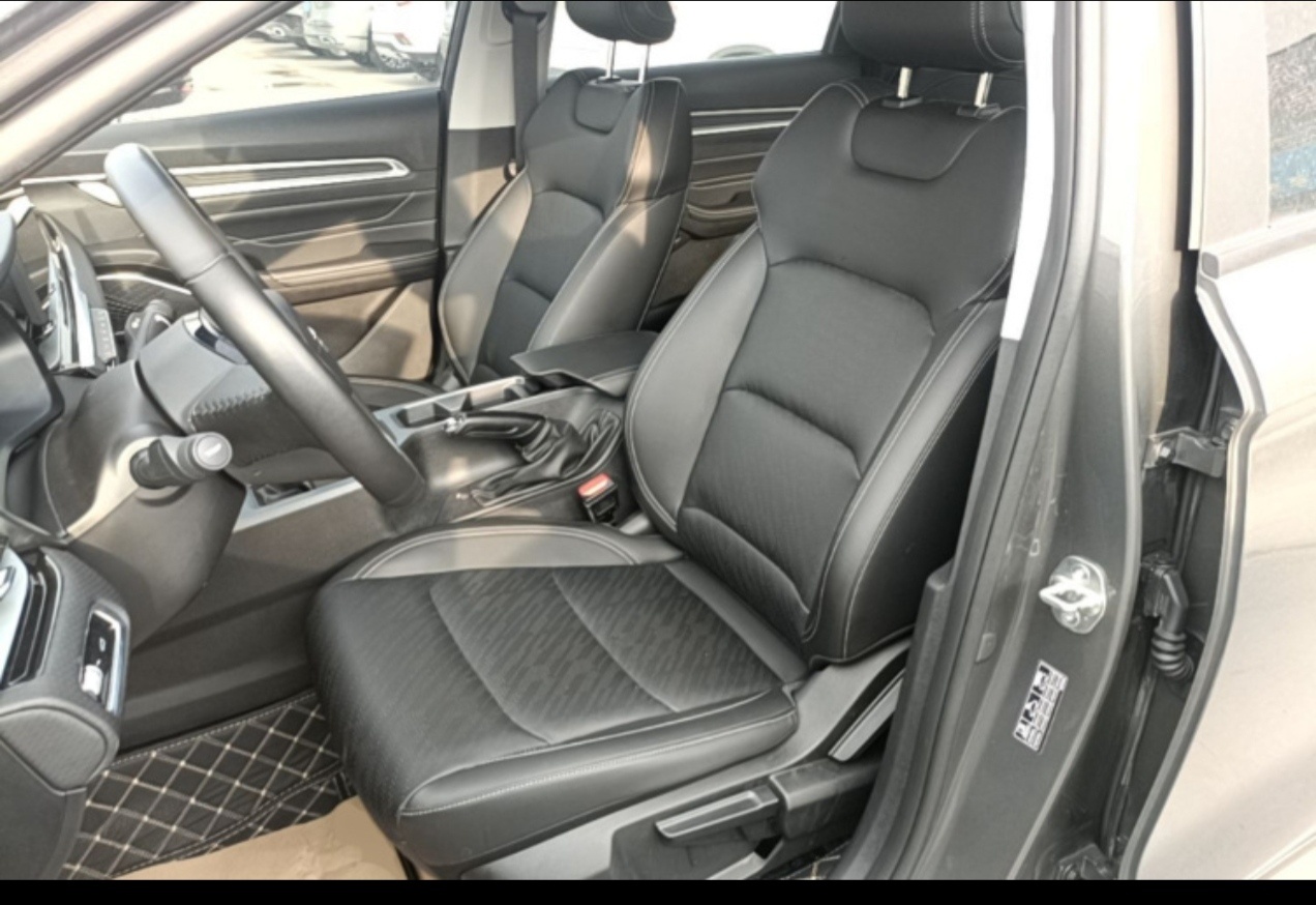 GEELY Emgrand 2023 car image #7
