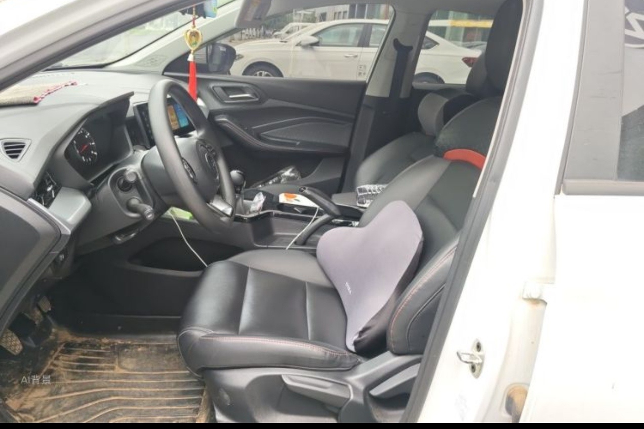 MG 5 2023 car image #5