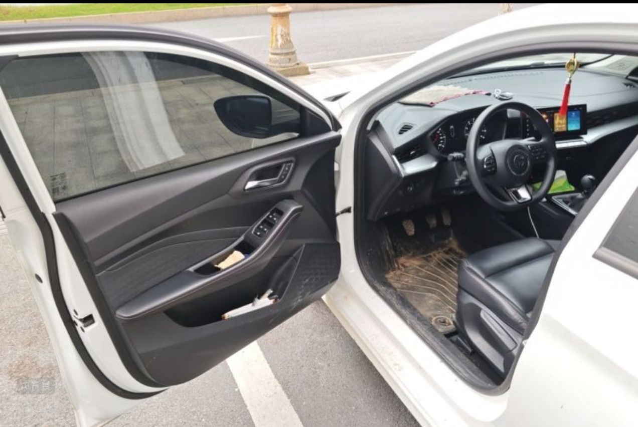 MG 5 2023 car image #4