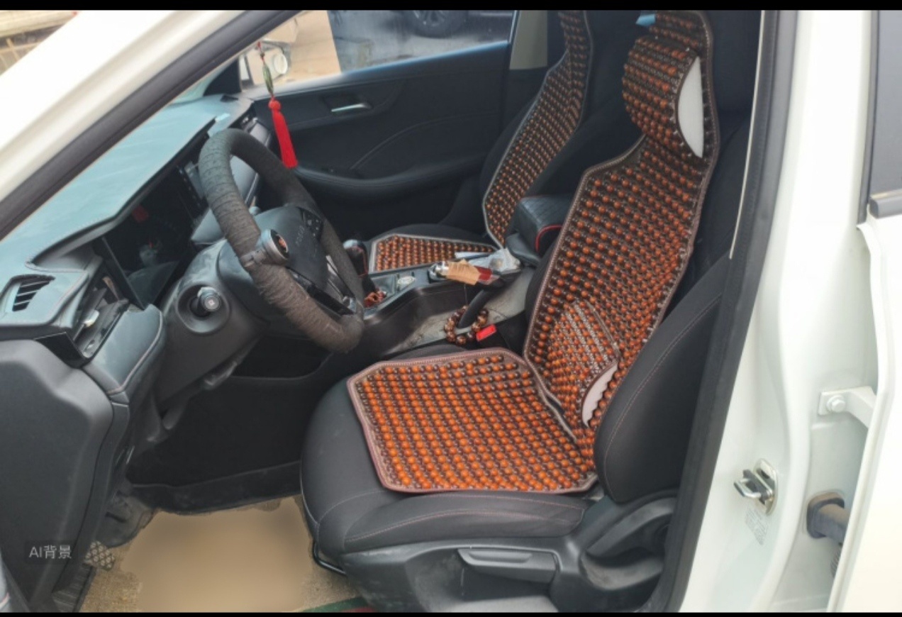 Roewe i5 2025 image de voiture #5