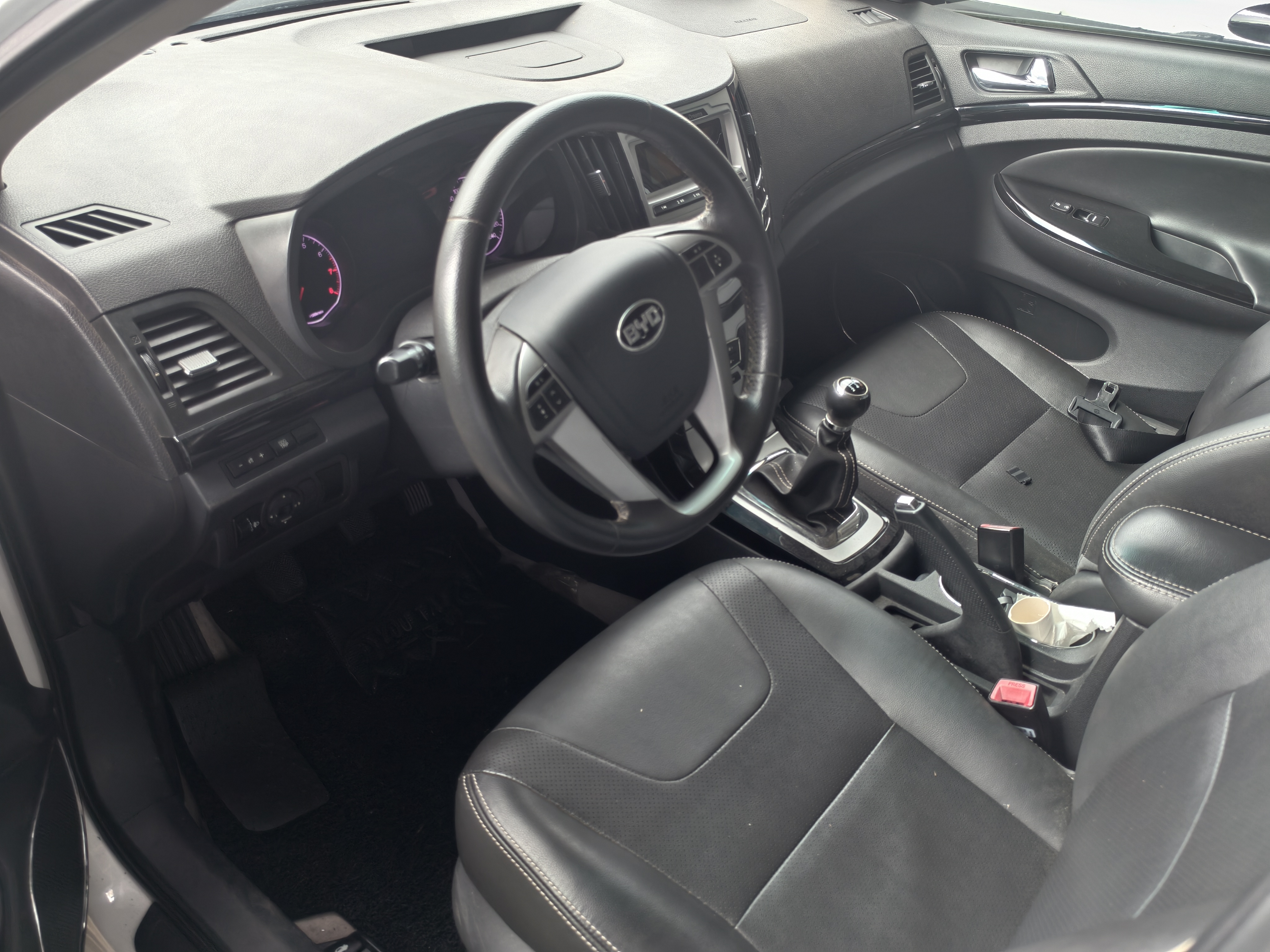 BYD SuRui 2014 car image #5