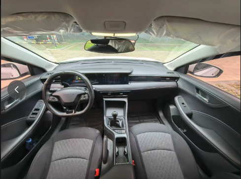 Roewe i5 2023 car image #7