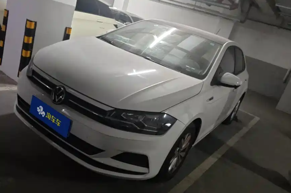 Volkswagen Polo 2023 car image 