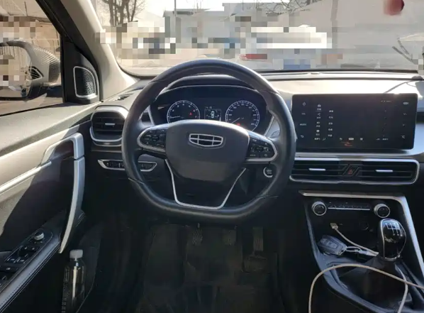 GEELY Coolray 2023 #2 GEELY Coolray 2023 car image #2