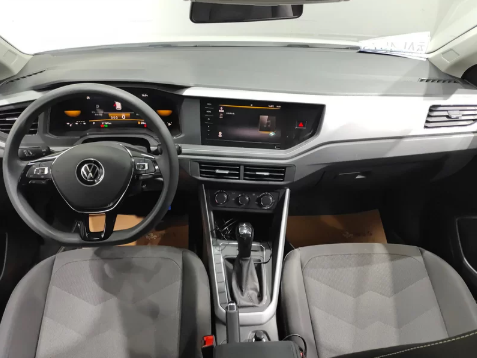 Volkswagen Polo 2023 car image #2