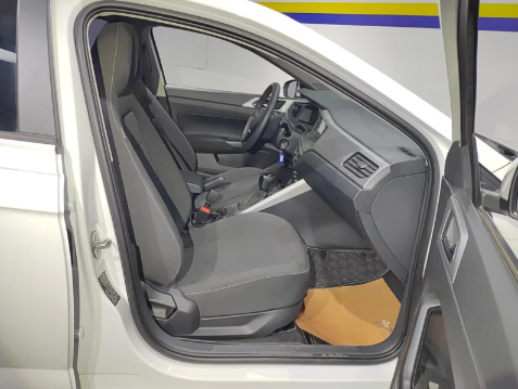 Volkswagen Polo 2023 car image #6