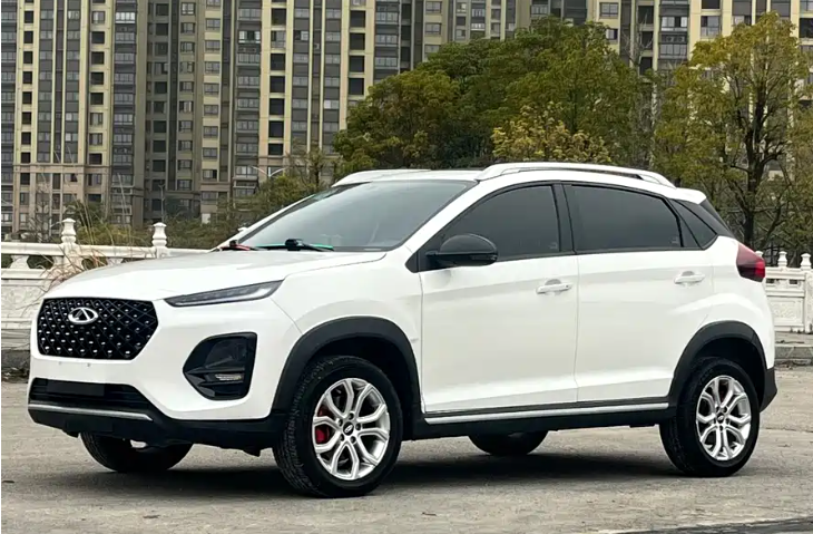 Chery Tiggo 3x 2023 صورة سيارة #7