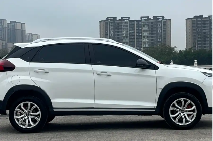 Chery Tiggo 3x 2023 صورة سيارة #3