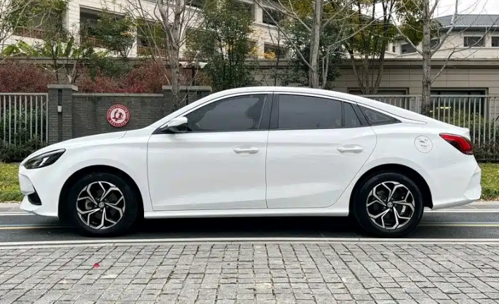 MG 5 2023 #3 MG 5 2023 car image #3