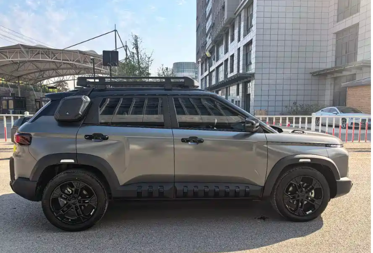 GEELY Cowboy 2025 car image #3