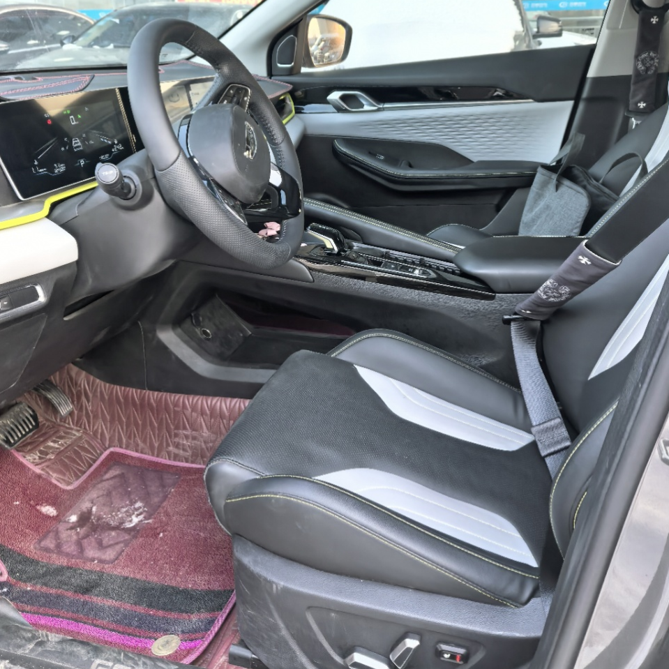GEELY Coolray 2023 car image #7