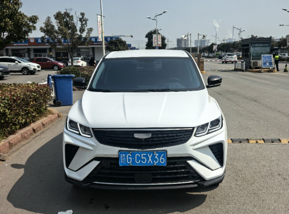 GEELY Coolray 2025 #7 GEELY Coolray 2025 car image #7