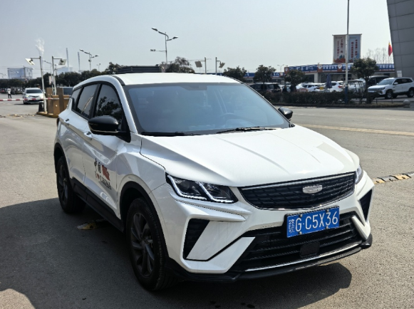GEELY Coolray 2025 #4 GEELY Coolray 2025 car image #4