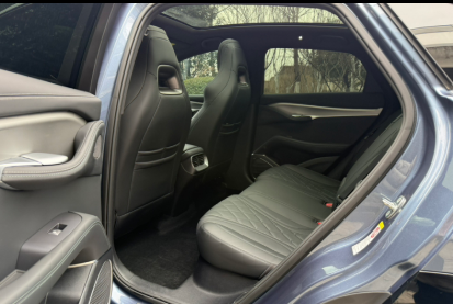 BYD Sea Lion 07 EV 2024 car image #4