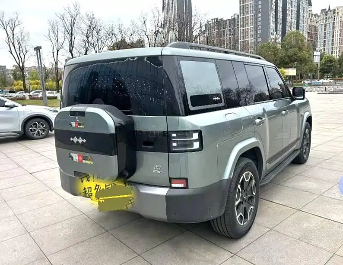 方程豹 钛7 2025 汽车图片 #6