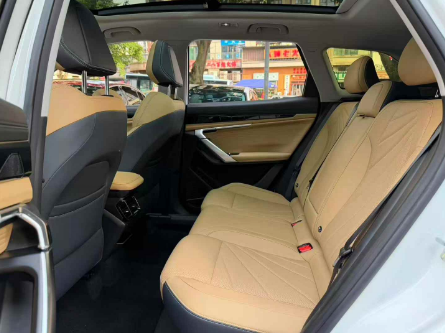 GEELY Boyue L 2023 car image #4