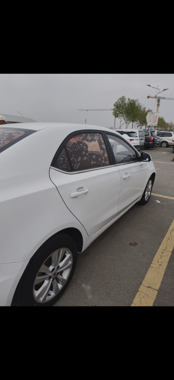Roewe 360 2018 #5 Roewe 360 2018 image de voiture #5