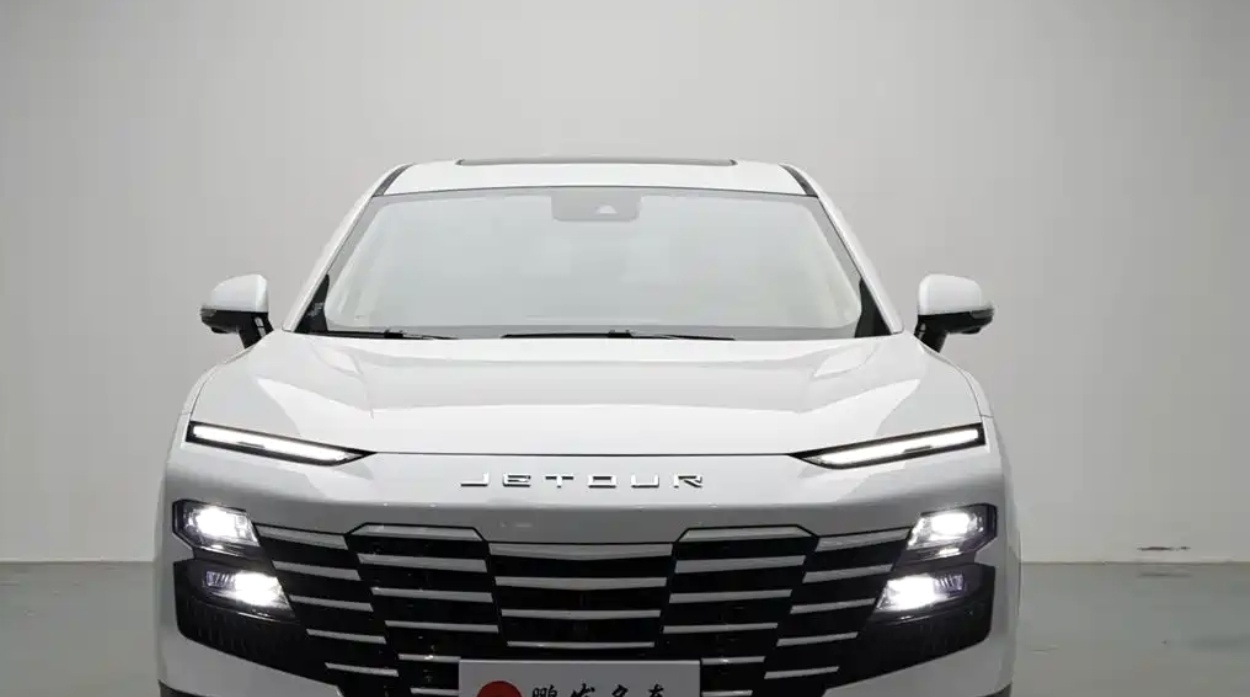 Jetour Dashing 2023 car image #2