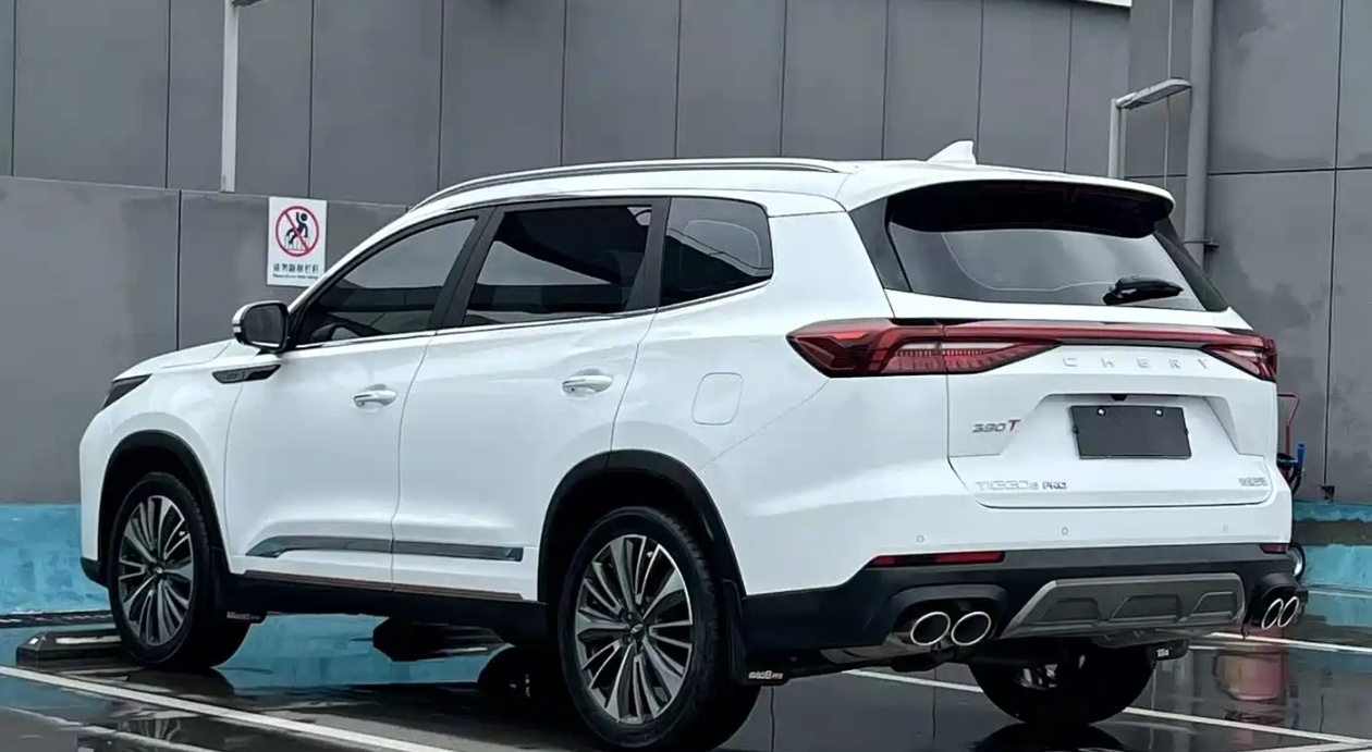 Chery Tiggo 8 PRO 2023 car image #3