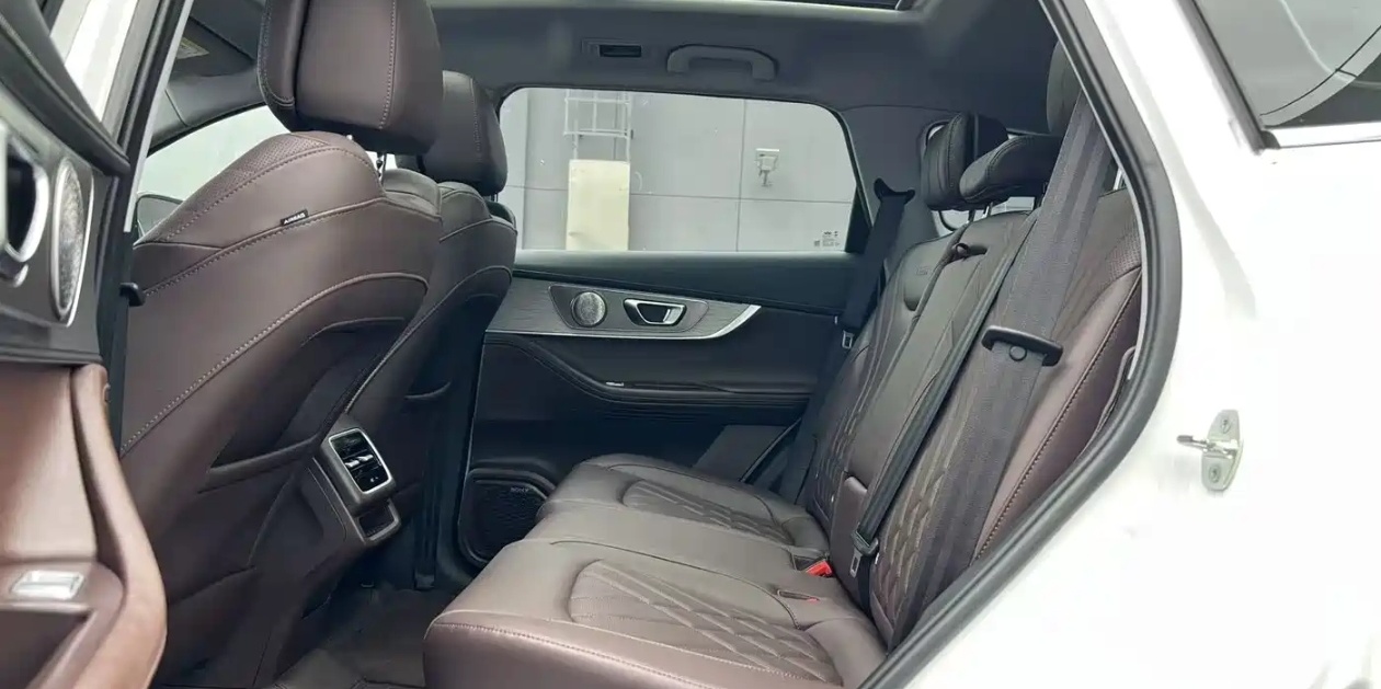 Chery Tiggo 8 PRO 2023 car image #4