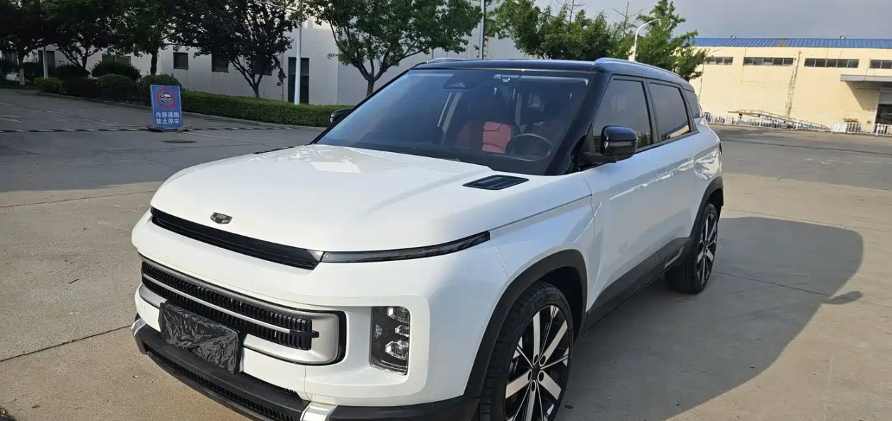 GEELY ICON 2024 car image #4