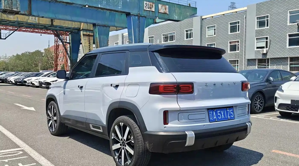 GEELY ICON 2024 car image #4