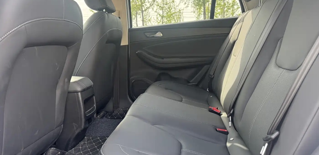 Chery Arrizo 5 2024 car image #2